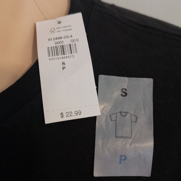 💎🆕 Biggie Smalls Graphic Tee Small NWT Old Navy - Picture 4 of 5